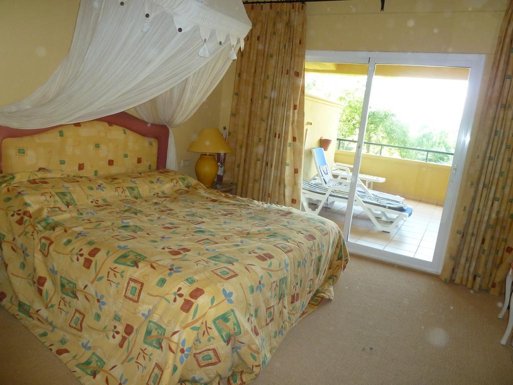 Greenlife Village Apartment Marbella Room photo